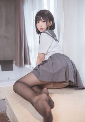 丰满饥渴老女人hd_剧情片超清免费观看